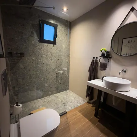 Kalos Housing - Adults Only *