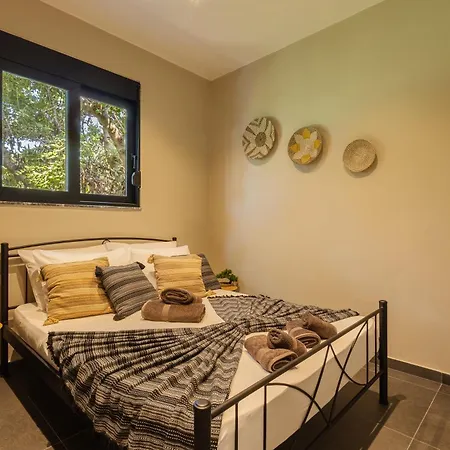 Kalos Housing - Adults Only Kolymbia