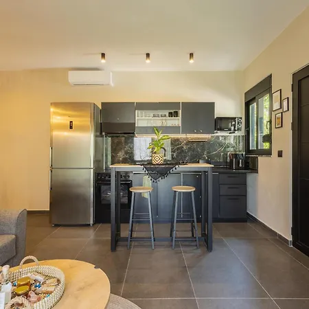 Kalos Housing - Adults Only * Kolymbia